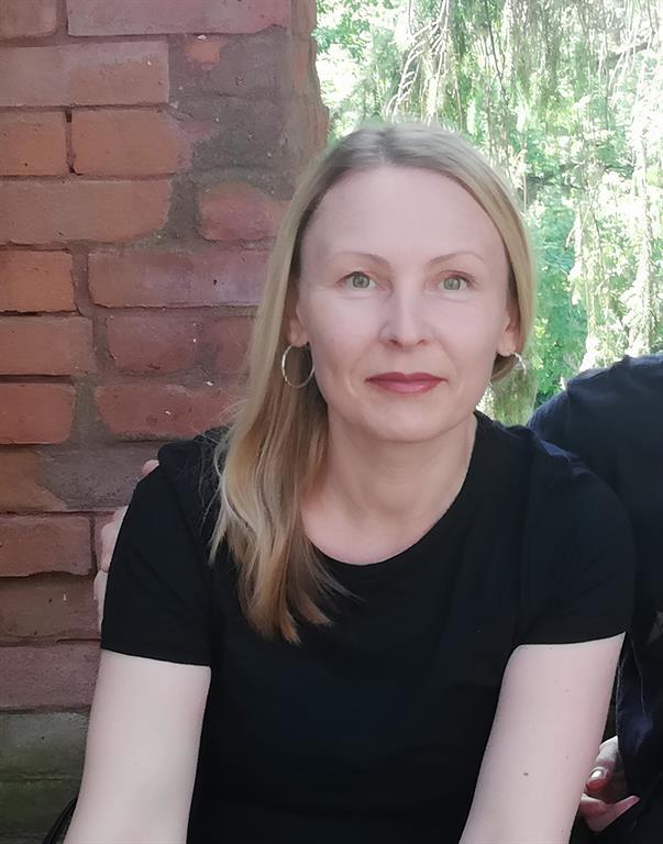 Eckstein, Yvonne